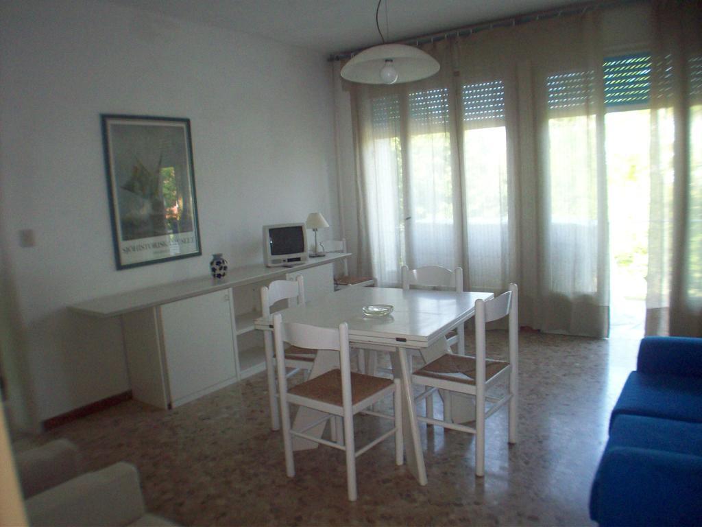 Casa Marialuigia - Appartamenti Solo Per Famiglie Jesolo Extérieur photo